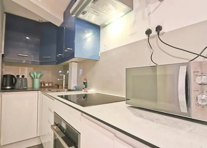 Ambrose - Hopewell Bristol