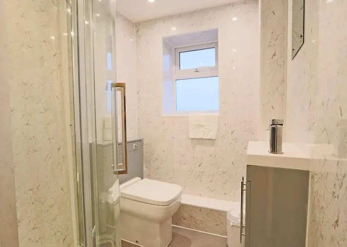 Ambrose - Hopewell * Bristol